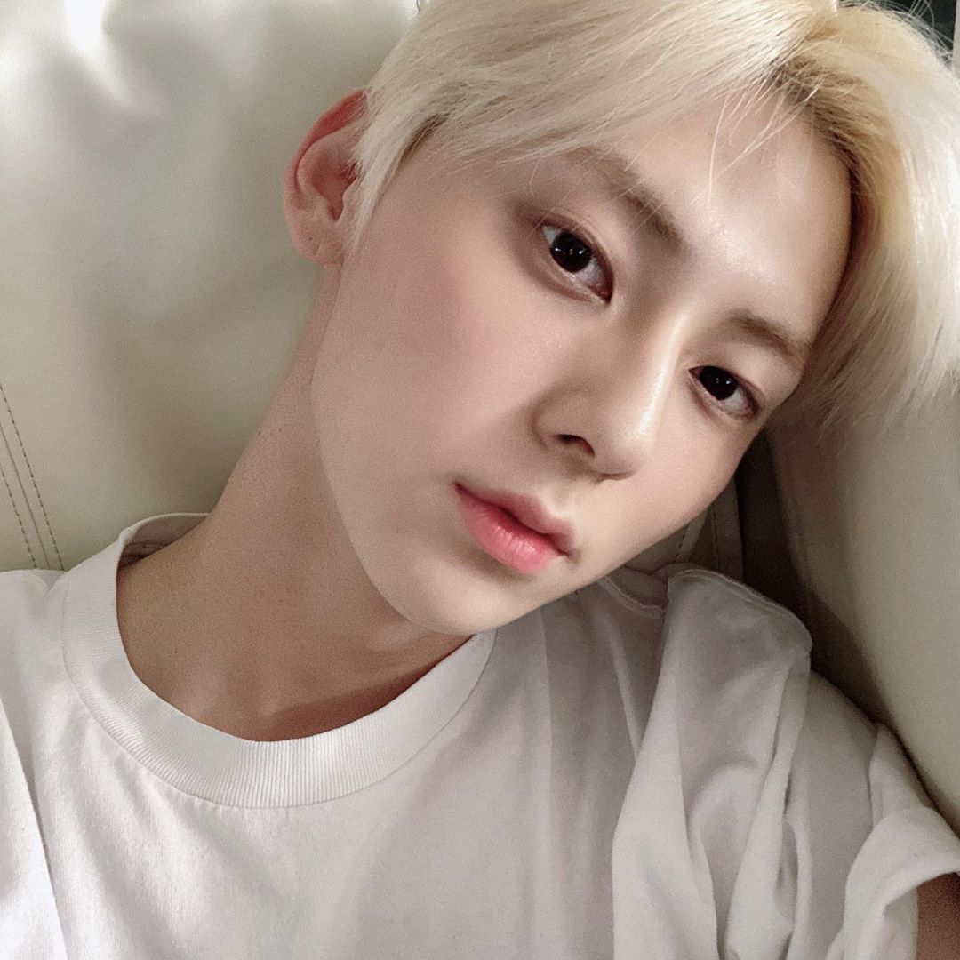 HwangGall's tweet photo. 200509 황민현 인스타그램

❤✍
https://t.co/AsABTP13mo

#황민현 #민현 #hwangminhyun #minhyun #황민현_금발 https://t.co/0QwW6FLobO
