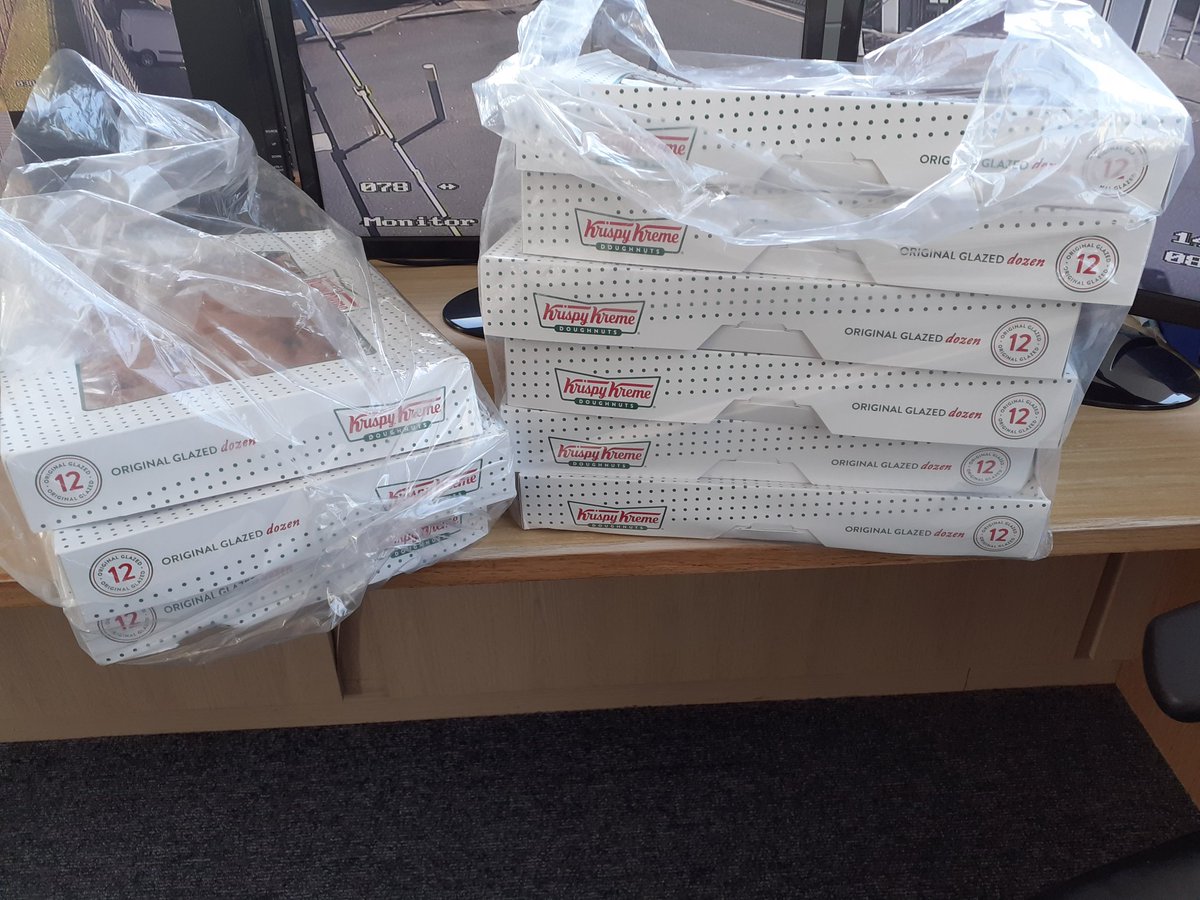 RDingvean's tweet photo. A massive thank you to @CityPantry  who very kindly donated the kreme of the crop into @LondonFire  control centre. Control are still enjoying them today! Thank you do much for your generosity #LFBcontrol #fooddonation https://t.co/1Q0wXjilkB