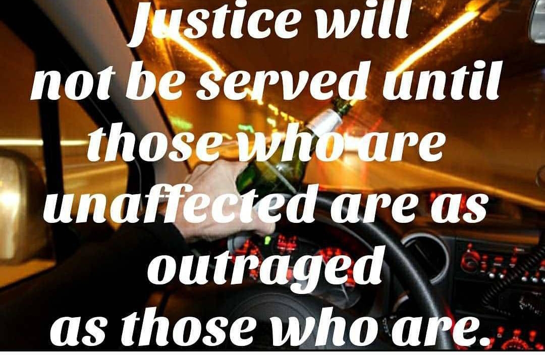 ChoicesMatter_'s tweet photo. Stop referring to crashes as an accident/mistake when the crash involved #alcohol/#drugs. YOU made that #CHOICE to not plan ahead. YOU made that CHOICE to get #Drunk. YOU made that CHOICE to #DriveDrunk. YOU made that CHOICE to NOT CARE if u Kill/injure someone.  #ChoicesMatter https://t.co/WQ06Gi0mlq