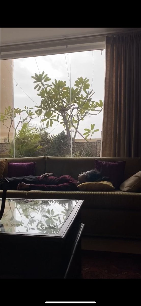 thedelhiwalla's tweet photo. And Here’s Window Gazer No. 63... Asavari Joshi... Portrait in Isolation... by Jayanti Pandey... Somewhere in Gurgaon (Please send me your portrait gazing by a window... with the name of your city and of the snapper... at mayankaustensoofi@gmail.com) #windowgazer https://t.co/d329L0TVXC