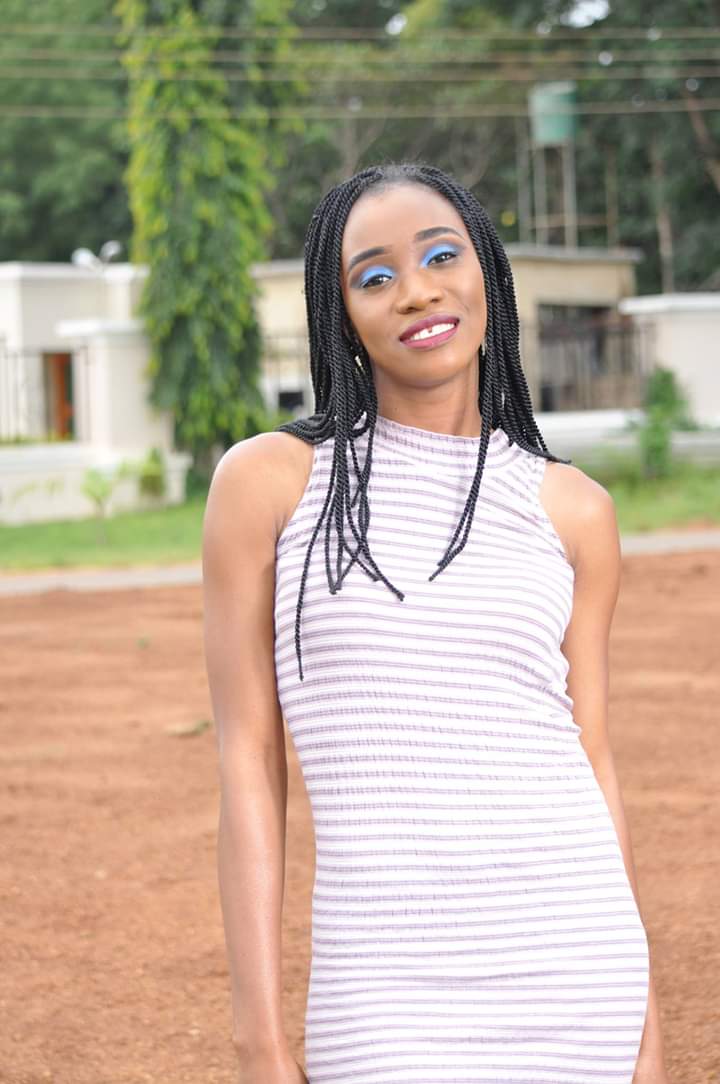 Kesther09004470's tweet photo. One of the ethics of nursing; is no use of heavy makeup on uniform... But out of work place, we slay in looks 😎😉.
#WeFun
#NursesWeek
Drop your gorgeous picture in the comment section 👇 https://t.co/tZmWSztc6R