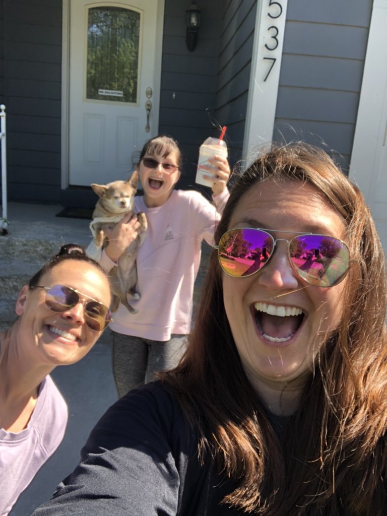 kappellmt's tweet photo. Team Titan is at it again!!! We miss our students so much so we love delivering these treats! 💜💜 @MT_Timberwolves @socialstudiesmt https://t.co/54r0udGWZM