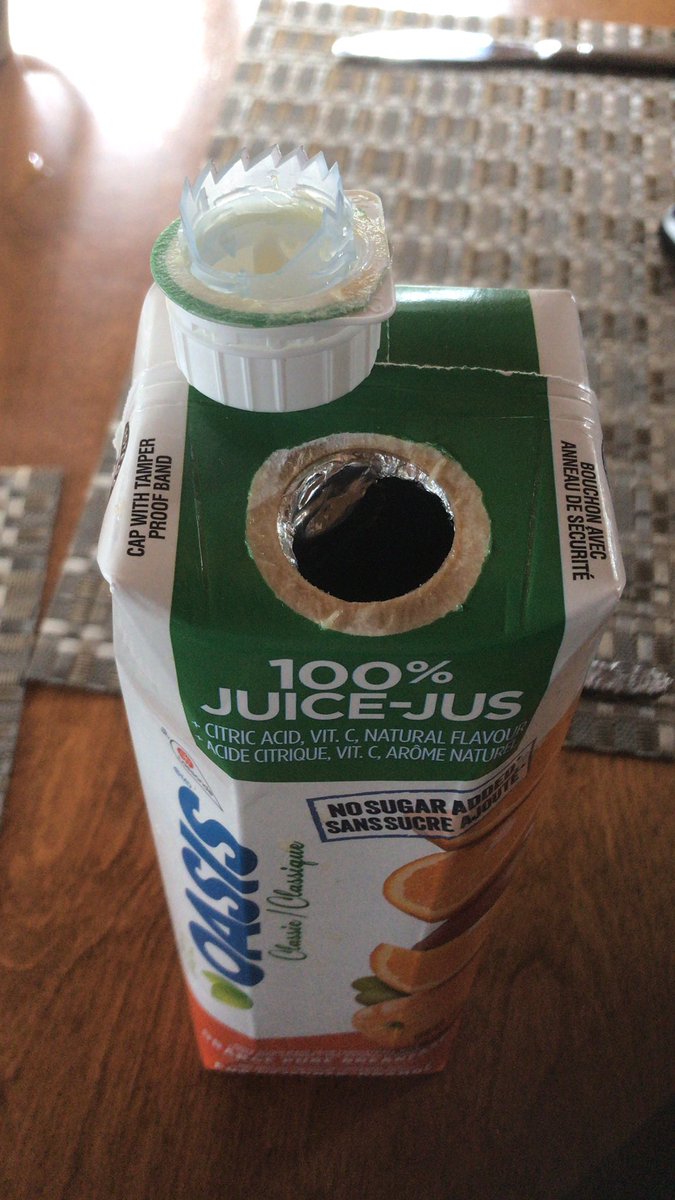 kermit_29's tweet photo. Hmmm @OasisCanada what’s wrong with this picture?? https://t.co/EX9lnKZ1GF
