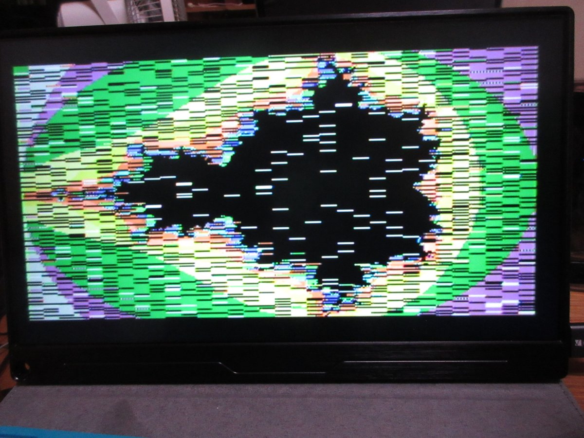powpher's tweet photo. トドお父さん
#RC2014 #Z80 #RetroComputing
#SC126 基板の18MHzクロックで #TMS9918 ボードが
正常に動くようになりました!
J.B.Langstonさんのアドバイスで、Mandel画像のノイズがなくなりました。
Mandel.asm のout命令にも、defs 24,0でnopを挿入
8uS遅延する必要があるゲナです。
一件落着 😃 https://t.co/rEnMZUM6rs