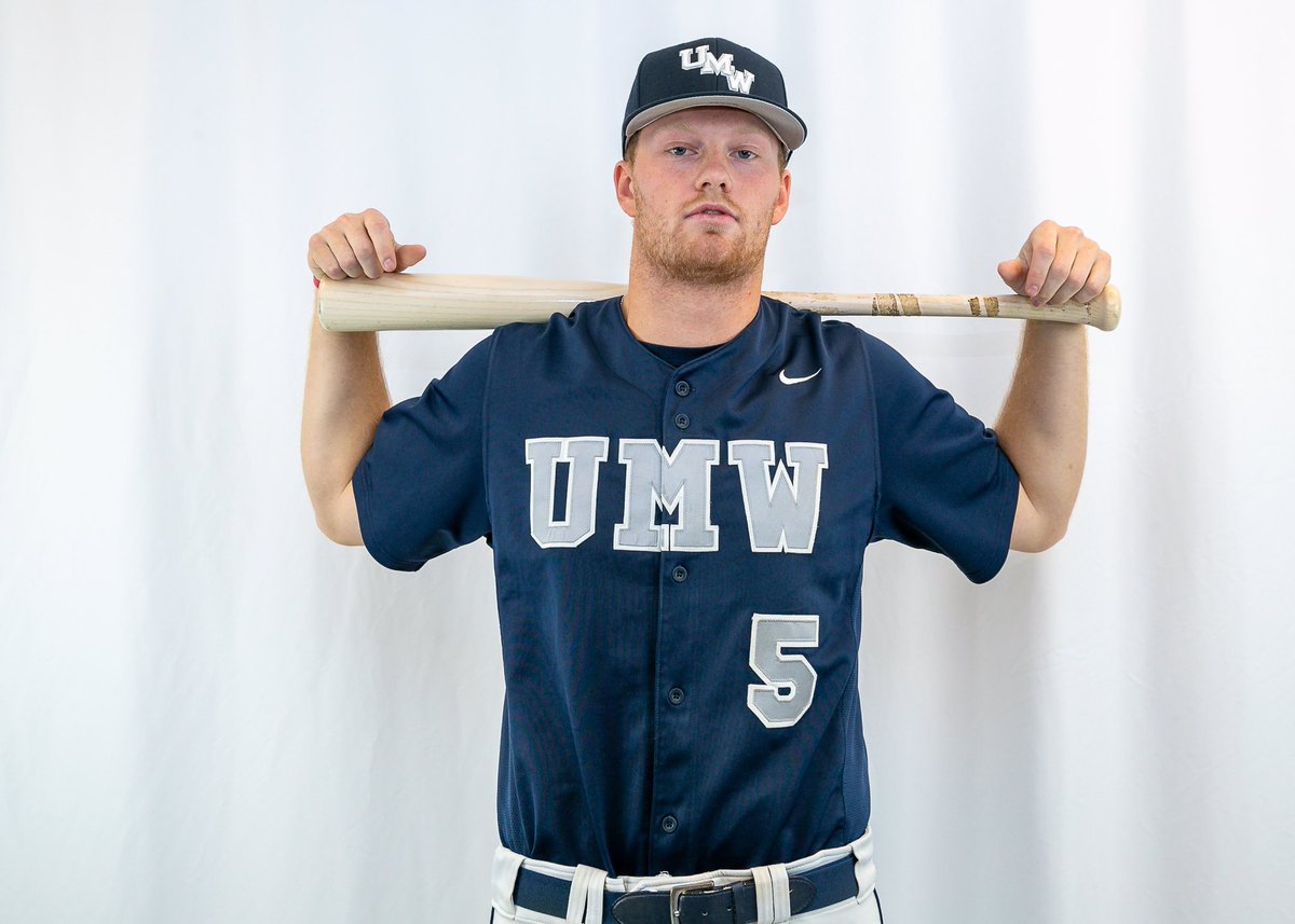 umw_baseball's tweet photo. Congratulations to our three seniors on graduating! We are proud of you and cannot wait to see what the future holds for you. You always have a home at UMW. Thank you for your commitment and leadership over the last four years. #UMW2020 #UMWbaseball #MaryWash #getdirtygowash https://t.co/qBPAwxUIhR