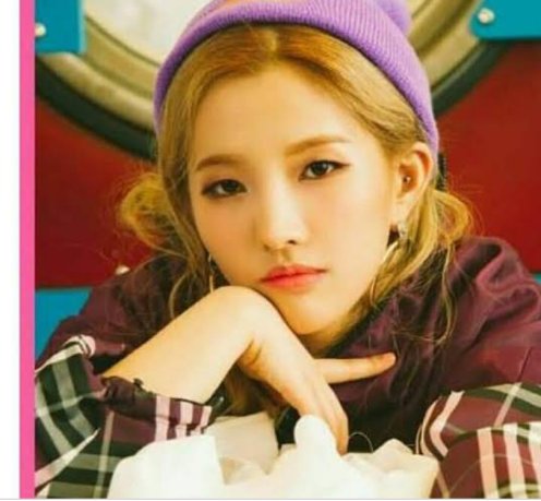 yasm020_'s tweet photo. Jeon Soyeon #Cube_protect_IDLE

você é incrível, seu trabalho é incrível, você é completamente perfeita. Não deixem que te digam o contrário. Mesmo que você não sinta isso, você é amada por todos os Neverlands desse mundinho. Continue o seu vom trabalho. Você é perfeita 💟 https://t.co/RvFC0MoXJw