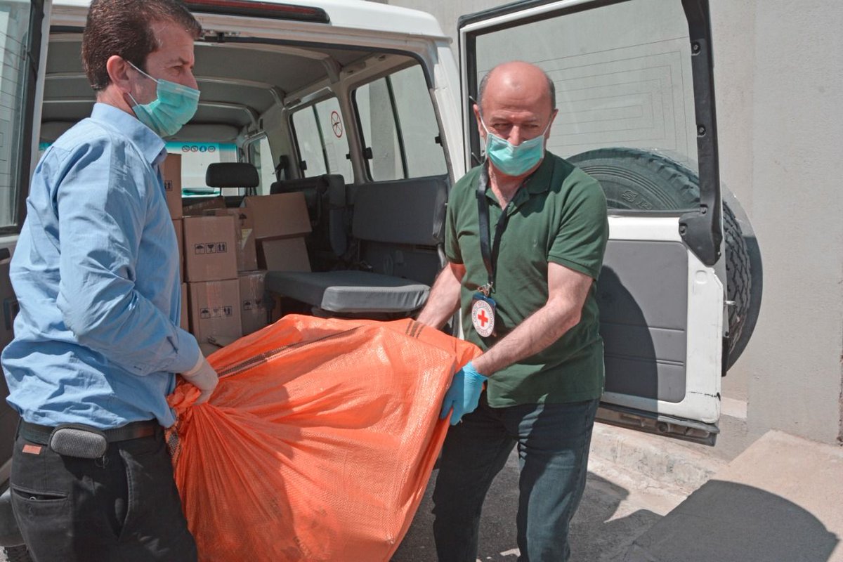 ICRC_IQ's tweet photo. In order to help limit the spread of #Covid19 among vulnerable detainees, our teams donated personal protective materials and hygiene items to detaining authorities in #Erbil. https://t.co/XVUJIwqmEz