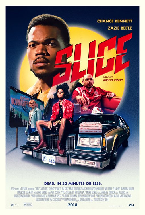 SLICE (2018) -- Jadi ada suatu kota (the Ghost Town) yang dihuni bukan cuma manusia, tapi juga hantu, penyihir, dan werewolf. Nah, mereka di sana saling menyalahkan sesama semenjak beberapa pizza deliverer dibunuh di kota tersebut.