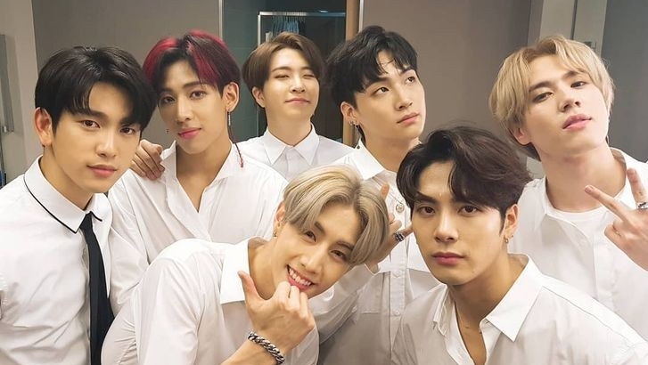 If_mark's tweet photo. #HappyBirthdayIGOT7 💚 https://t.co/cdKX5i59Yj