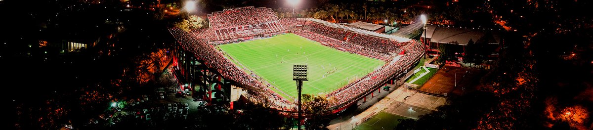 FrasesBielsa's tweet photo. "Soy de @CANOBoficial, quiero mucho al Newell’s, mi hija va a la cancha todos los domingos. Imagínense lo que siento yo cuando pienso que va a ir al estadio que lleva mi nombre. Y, por otro lado, no sé, me asusta." #FrasesBielsa https://t.co/sFrNqvCYXh