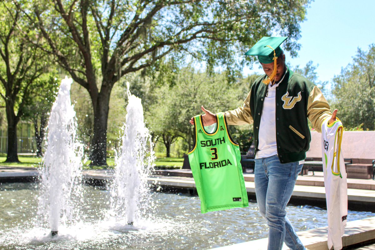 whynotque's tweet image. What feels like the end is often the beginning.  Class of 2020  👨🏽‍🎓🎉 #USFgrad