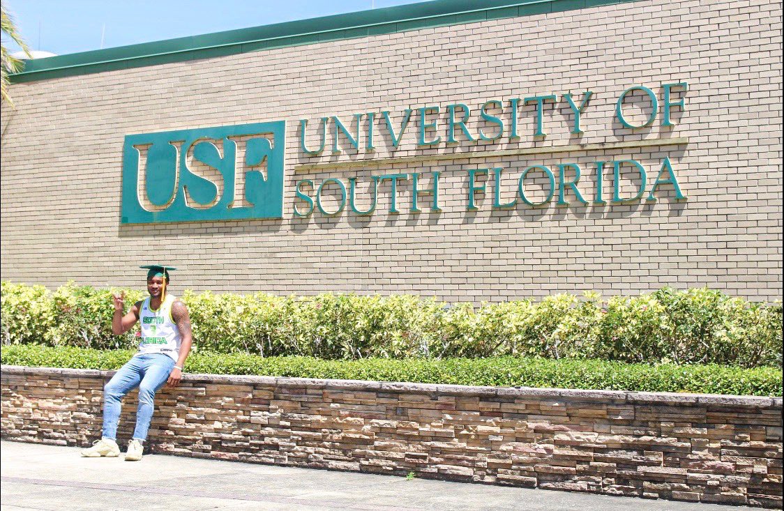 whynotque's tweet image. What feels like the end is often the beginning.  Class of 2020  👨🏽‍🎓🎉 #USFgrad