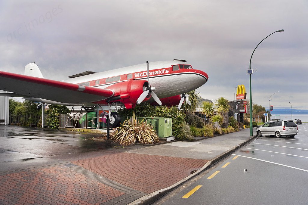 Plane McDonald’s in New Zealand!