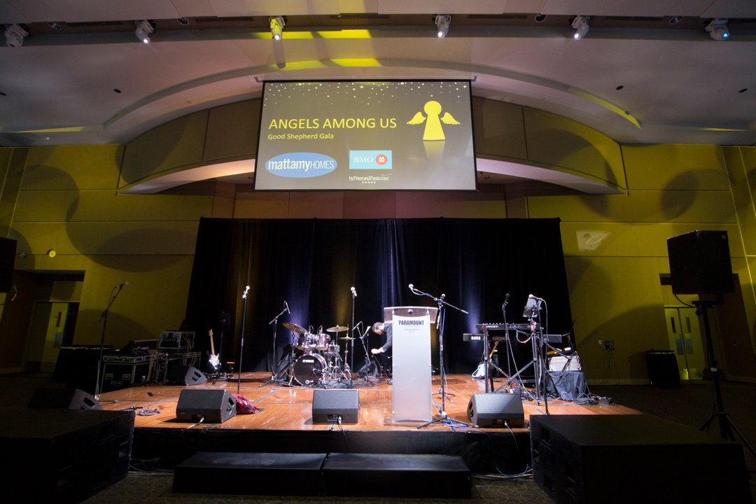 S4Ent1982's tweet photo. We do corporate events and galas, too! Inquire with us today about all of your future A/V needs! 
@byPeterandPauls https://t.co/BUYYLoRvxr
