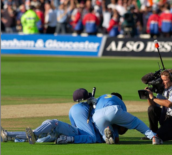 WCW_India's tweet photo. Guess the match with its dramatic winning celebration?

#GuessTheMatchWinningMoment https://t.co/uc9ZLjf3CL