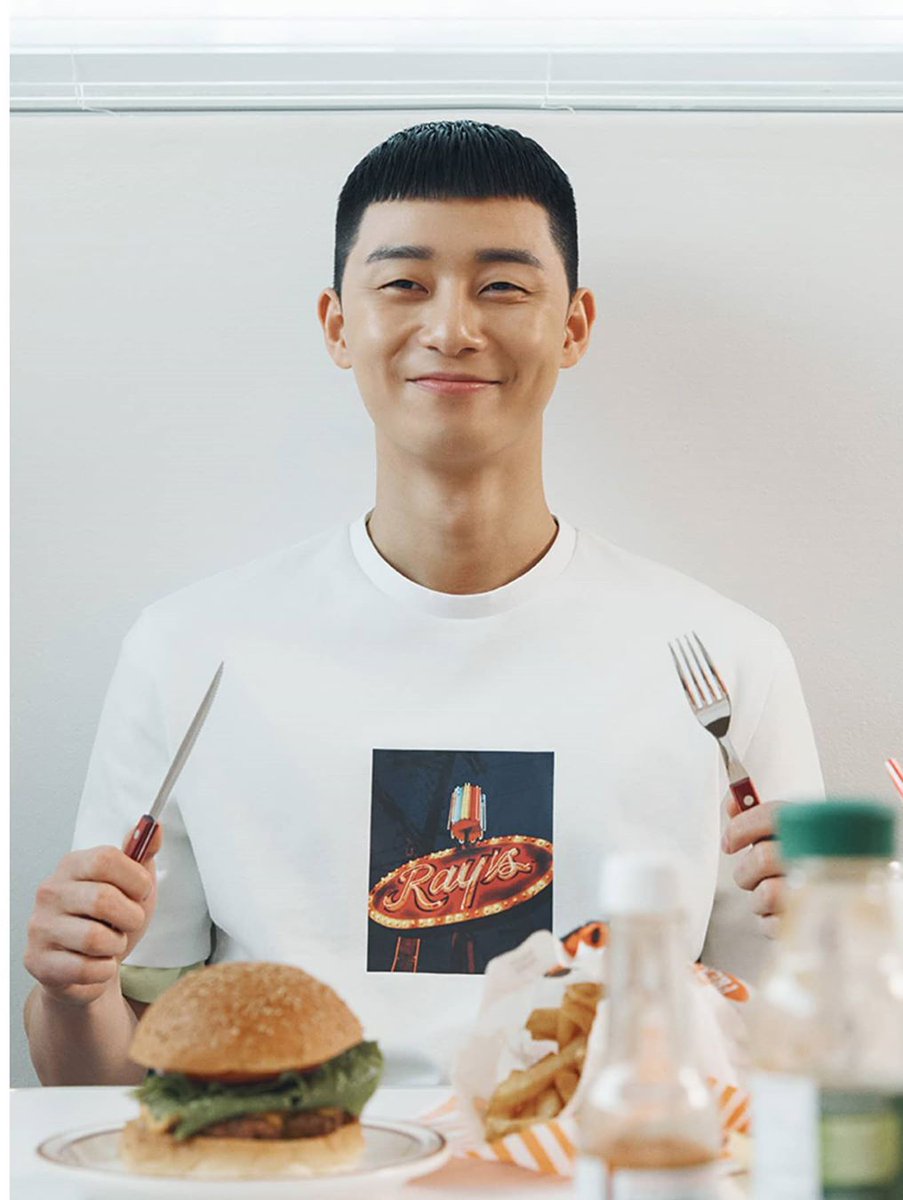 infodrakor_id's tweet photo. Yiseo, ayang bebmu kenapa semakin uwu 😍

#ParkSeoJoon https://t.co/nCWWE5Dson