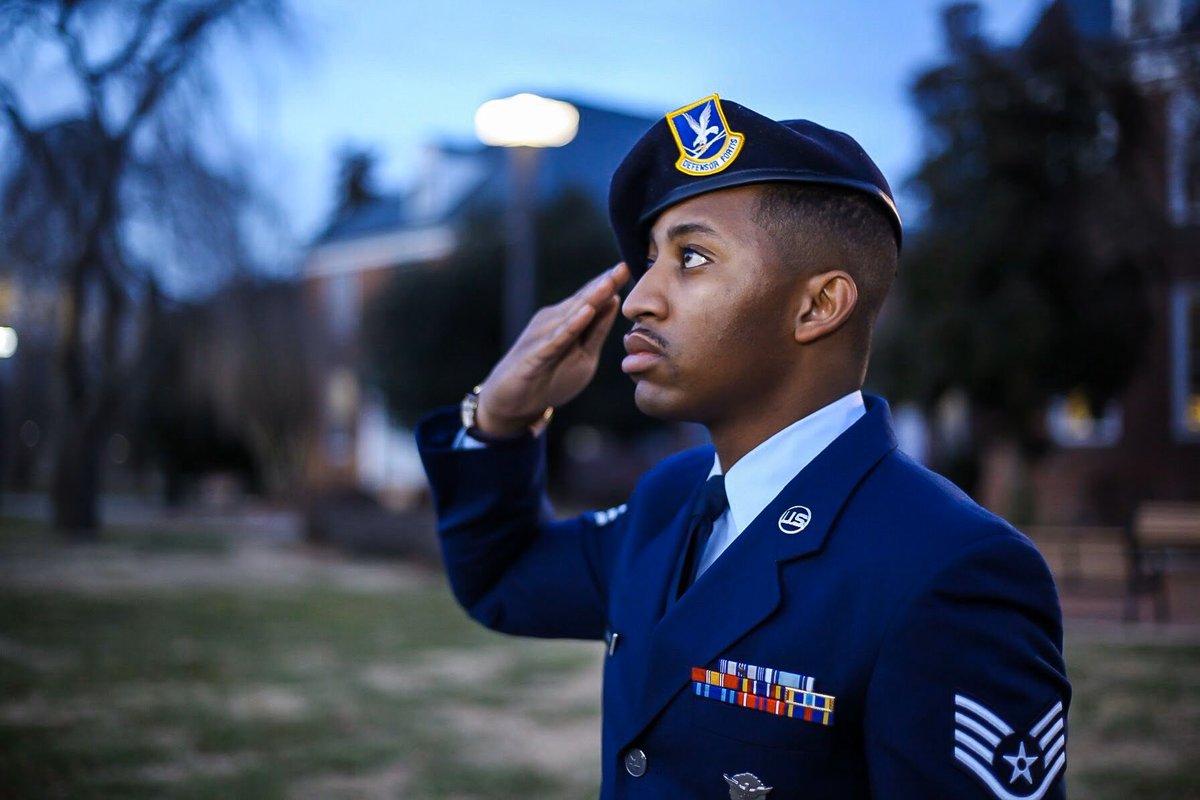 RevSiQo's tweet photo. I’m amazed as to how time flies. I literally will be done my first enlistment contract being in the Air Force this december, 6 years have flown by that quick. Up next ? officer training school and to become a combat pilot. Watch me work ⚡️. https://t.co/QNtPBXmzXR