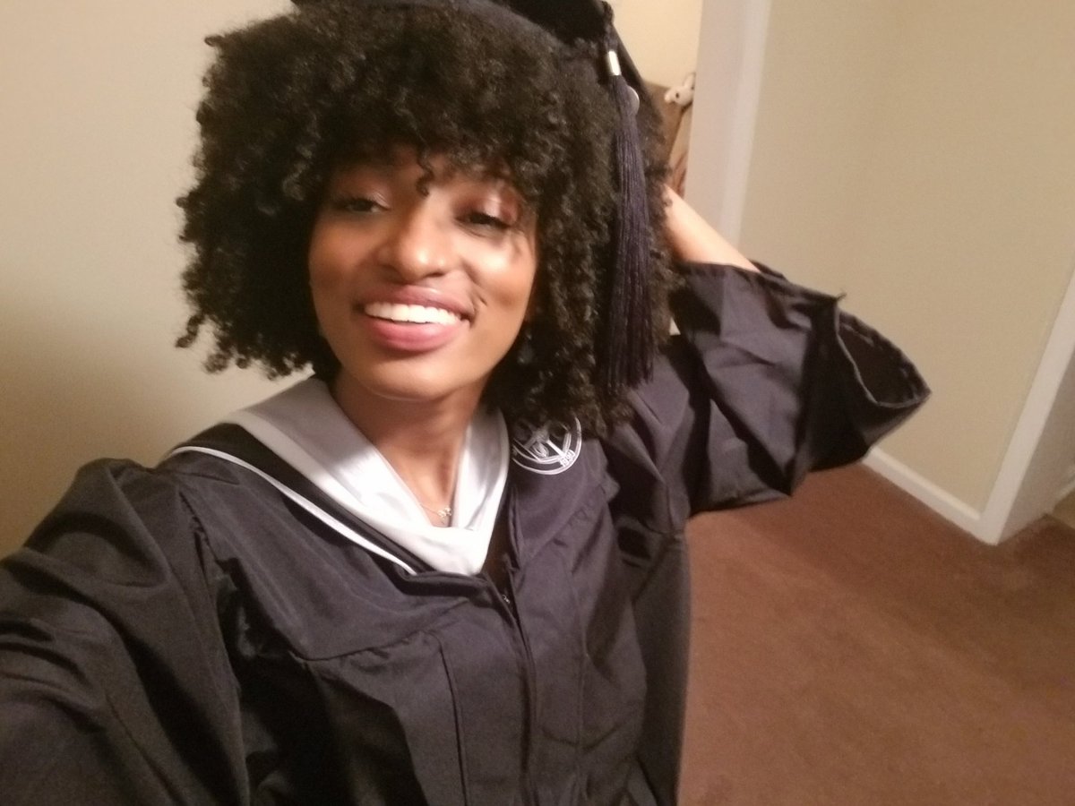 alstonjhRLL's tweet photo. Congrats to our daughter, Janae Jackson! ODU Class of 2020 Bachelor's of Arts &amp; Letters, Major:Mass Comm. Concen:Public Relations, Cert.:Diversity Studies, Dean's List. She is a 2016 graduate of BHS. #BrunswickStrong #bcpsva @akateach4eva @PatriceThornhi1 @leviticalorder2 https://t.co/61zENMYOHR