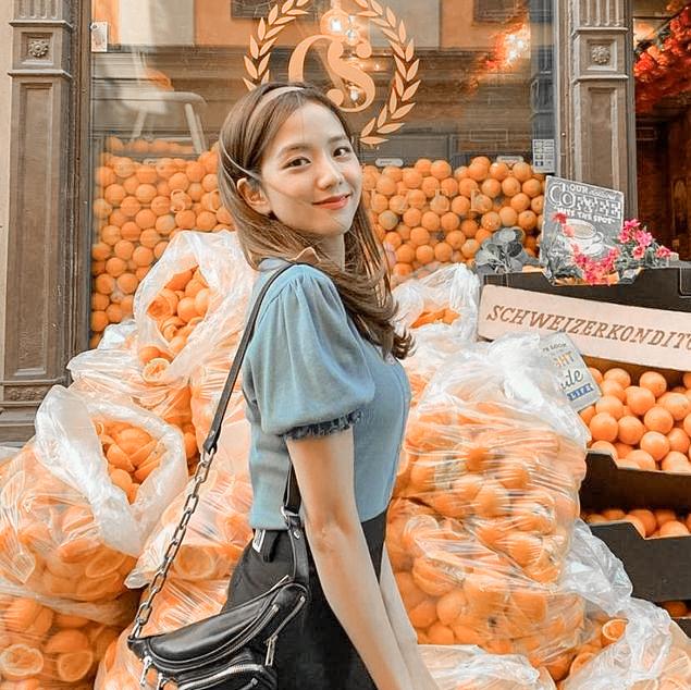 ticklecups's tweet photo. ʚ BLACKPINK's Jisoo Layout Packs ɞ
❍︎ FOLLOW me to get more.
❍︎ RT / FAV if you save or use my edits.
#kpoppacks #blackpinklayout #blackpinkpacks #blackpinkaesthetic #JISOO #KimJiSoo #지수 #jisooedit #jisoolayout #jisooaesthetic #jisoopacks #BLACKPINK #aestheticpacks https://t.co/8VC450WkqY