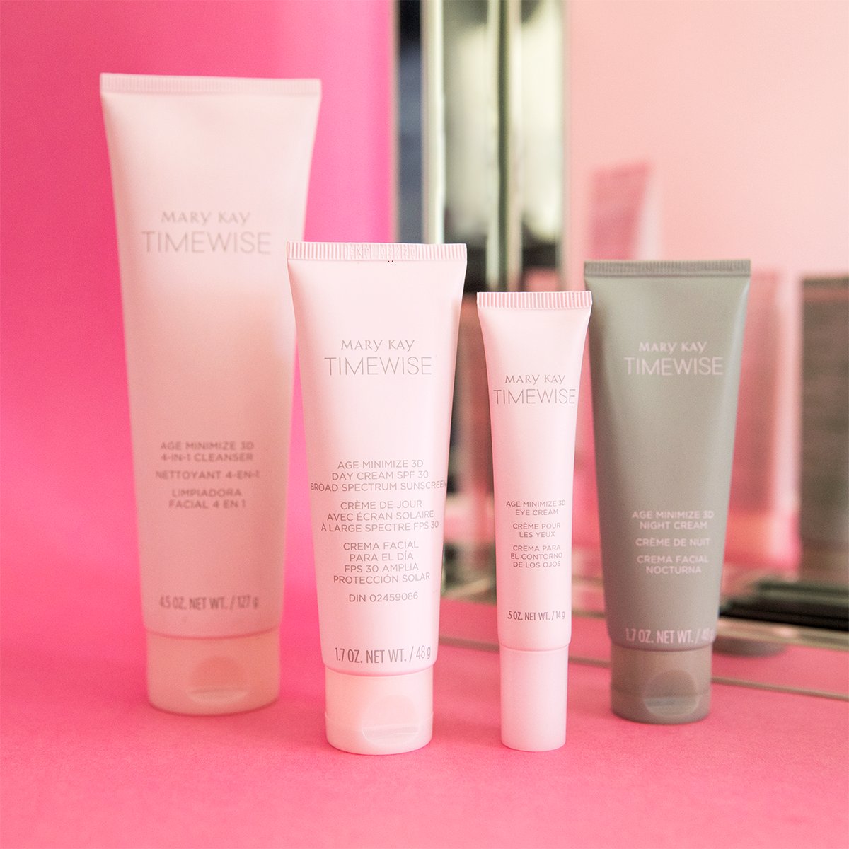 MaryKay's tweet photo. Remember to save some time today for #selfcare. 💗 RETWEET if you have taken time to #treatyourself. #MaryKay https://t.co/fPMP6qWqrW https://t.co/VE7rSfIOqQ