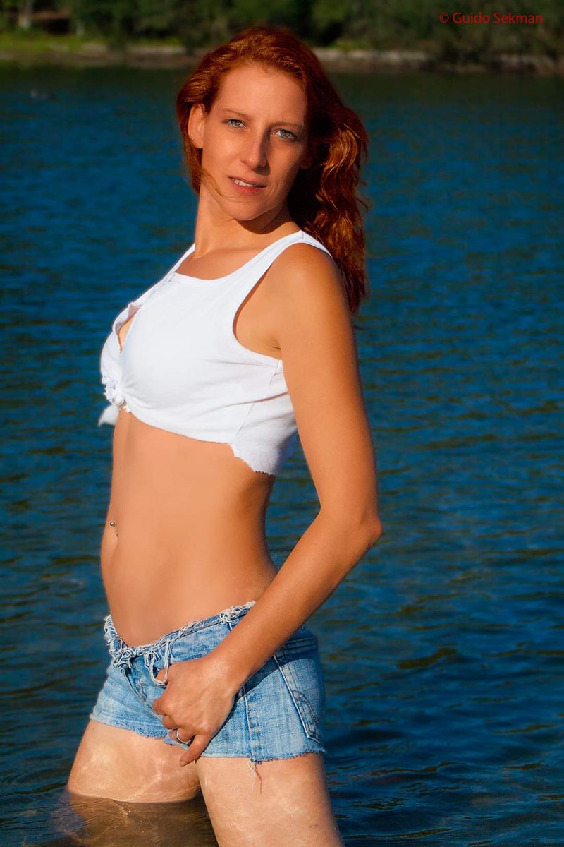 GuidoSpekman's tweet photo. Aangenaam, Mandy, mijn vrouw..
Locatie: #Surae #Dorst.
#portraitphotography #portrait #photography #forrest #lake #water #sexy #naturephotography
#nature
#portret #portretfotografie #fotografie #bossen #meertje #natuurfotografie #natuur https://t.co/kmKVTez9d6