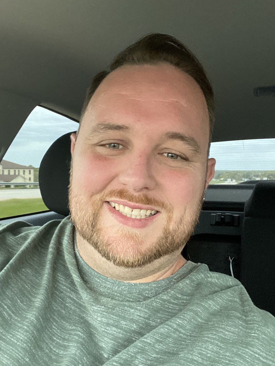 calvin_s83's tweet photo. So with everything going on on Iβve been MIA on here for a while. Made some changes in my life including a new diet plan. Currently down 30lbs! Iβm about to get back on that streak! #KAMOstreaker #withclothes @DonnellScottie @alysonwoodard @sotexasannette https://t.co/wY0z0HIPrY
