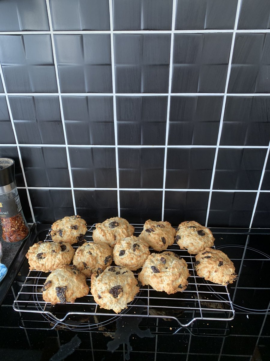 RachElliott83's tweet photo. @SundayBrunchC4 @simonrim Cranberry scones https://t.co/ObFnRSXrGg