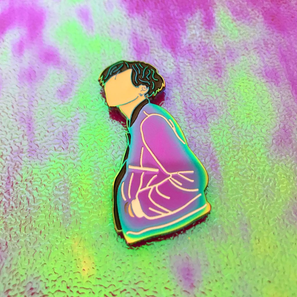 PRE-ORDER RESTOCK Rainbow Yoongi 🌈 .
.
.
$10 usd / 20 slots available
Available in the shop update today at 5pm cst!
.
.
#enamelpin #rainbowplatedpin #minyoongi #suga #btspins #bangtansonyeondan #bts #kpoppin #myfirstborn #rainbow #fakelove