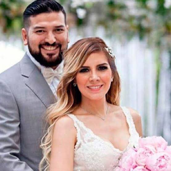 #KarlaPanini

QUE CHINGUE SU MADRE EL AMÉRICO.