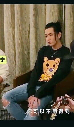 aasma_shine's tweet image. Ok Bro! Actually recorded On 29th April
Before or after Viya's Live shopping show😎

#KrisWu #Wuyifan #KrisPak