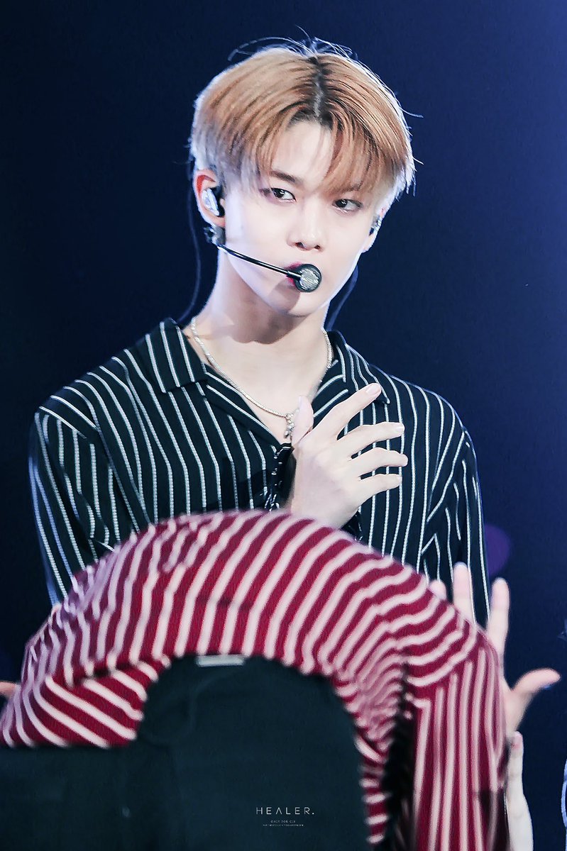 Healer098510's tweet photo. 𝐇𝐚𝐩𝐩𝐲 𝐁𝐢𝐫𝐭𝐡𝐝𝐚𝐲🎂

 #팬바라기_배진영_생일축하해 #BAEBAE_21stBIRTHDAY
#배배 #CIX #배진영 #BAEJINYOUNG https://t.co/XM0MBWanxW