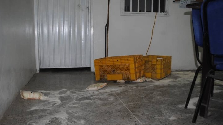 Así quedaron las instalaciones de Harina La Coromoto en #Carora luego de haber sido saqueadas la noche de este viernes vía <a href="/Yanitzamg/">Yanitza Martínez</a> #Venezuela