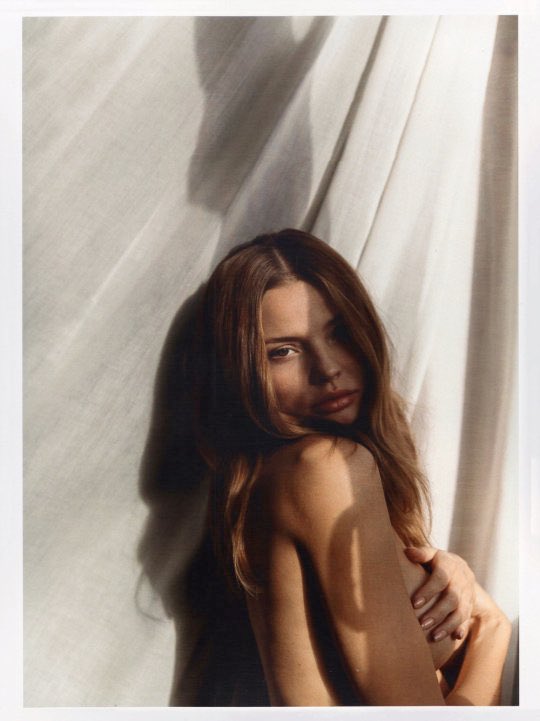 magdalena frackowiak by adriana roslin