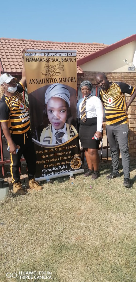 Giftmpholeremi1's tweet photo. #South Poles won't be the same again without you Ntwana
#Till we meet again
#Ntox 06
#Jesokepaki
#BackToBrilliance
#Amakhosi4Life
#Be A King
#11 FT#16 https://t.co/RiOJudmXxa