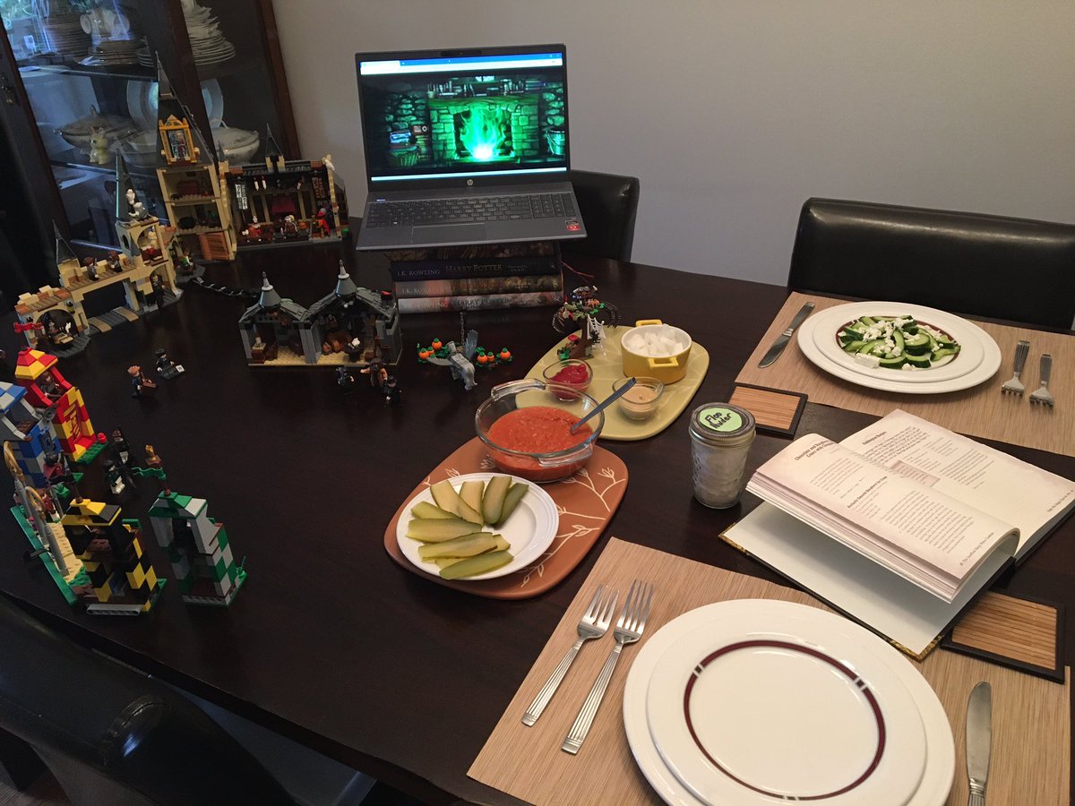 dreskcan's tweet photo. Having a #magical (virtual) dinner this evening at #Hogwarts! 

We have invited guests from #Durmstrang (Edmonton) &amp; #Beauxbatons (Saskatoon) to join us via the #FlooNetwork (@skype)

On the menu? Paddington Burgers

@stewie_drever @GloriaDrever @jk_rowling https://t.co/uIw0sy0NvS