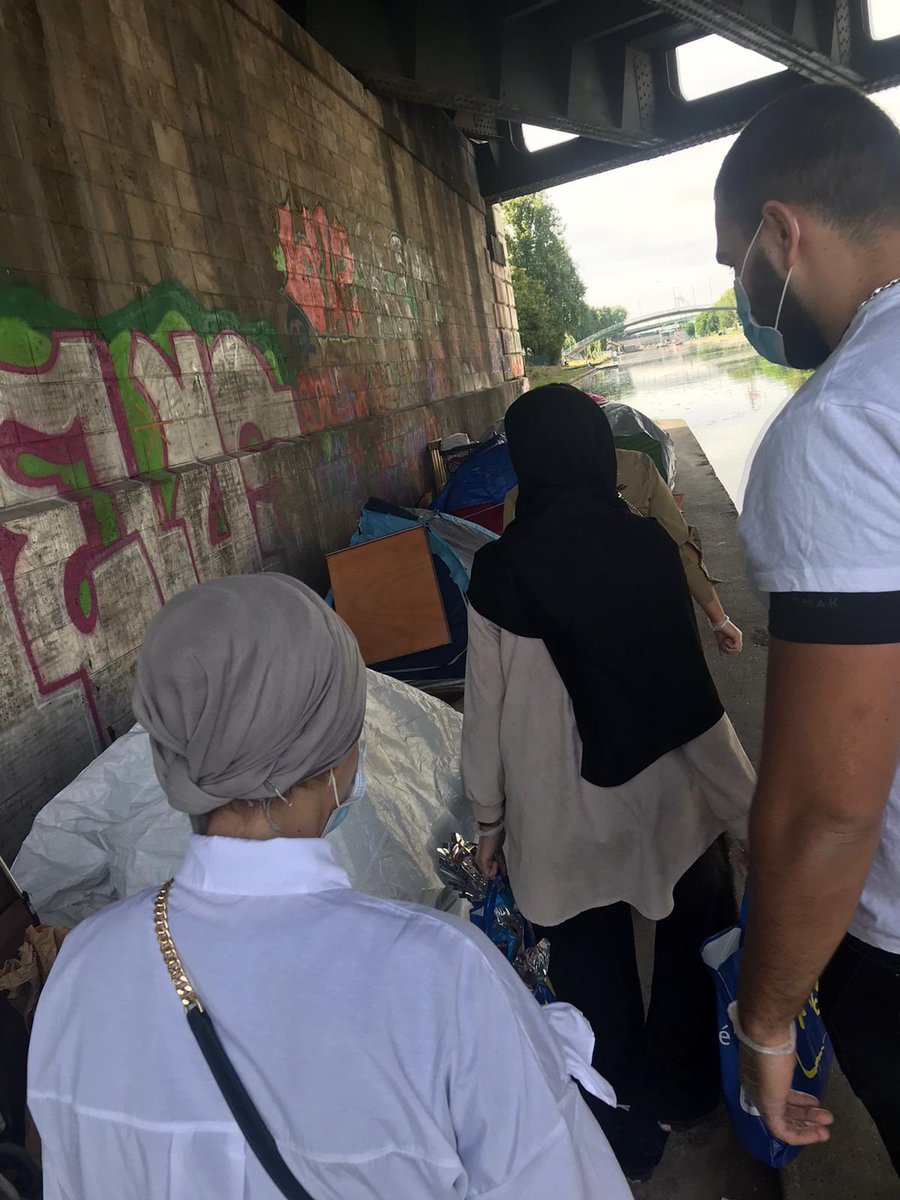 eqsopa's tweet photo. Cette semaine encore, l’association a travaillé sans relâche afin de s’assurer que les personnes les plus démunies ait accès à des produits de première nécessité. 

Encore une fois, nous tenions à vous remercier car chaque don en plus est une personne qui aura de quoi se nourrir! https://t.co/K9w3MN7Pte
