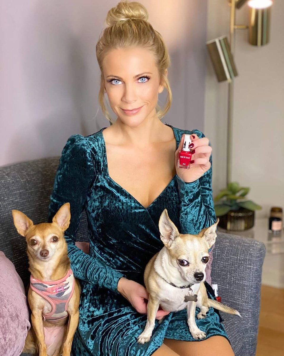stvmow's tweet photo. #STVMOWSpotlight highlights @kaceymontoya
For full story:
https://t.co/dxg8n8GUG6
#Loveserves
#petfoodislove
#morethanameal
#letstakecareofpets
#NationalPetMonth #stvmow https://t.co/H1YRdJtCbG