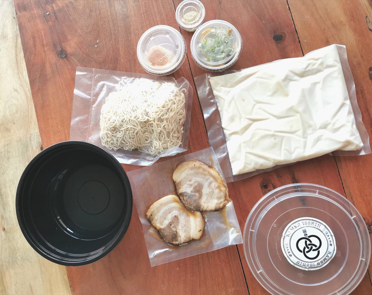 MoVernie's tweet photo. Took 1 Ramen Isshin Kit out of the fridge, took out the components, heat it up and I am ready to indulge my ramen.

Thus is a "White Sesame Shio".

Easy peasy!

#RamenIsshin #Ramen #RamenKit https://t.co/bAXi1j0JuO