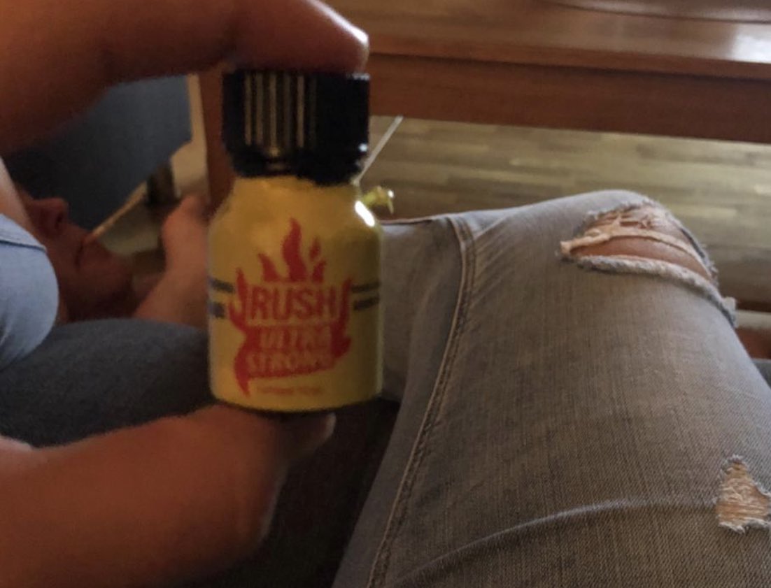trampelmatte's tweet photo. #poppers #Feetfettish #footfestish #footlicking #cashslave #feets #footfindom https://t.co/rdzIxWnvLN