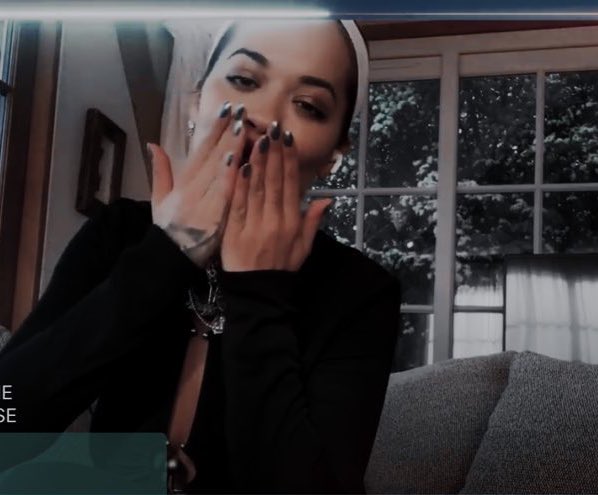 MiaThomson16's tweet photo. No words to describe my love for you !
Your performance brought tears to my eyes ! You absolutely killed you I really really love it @RitaOra VOCALS!! https://t.co/fBiTTkVL3L