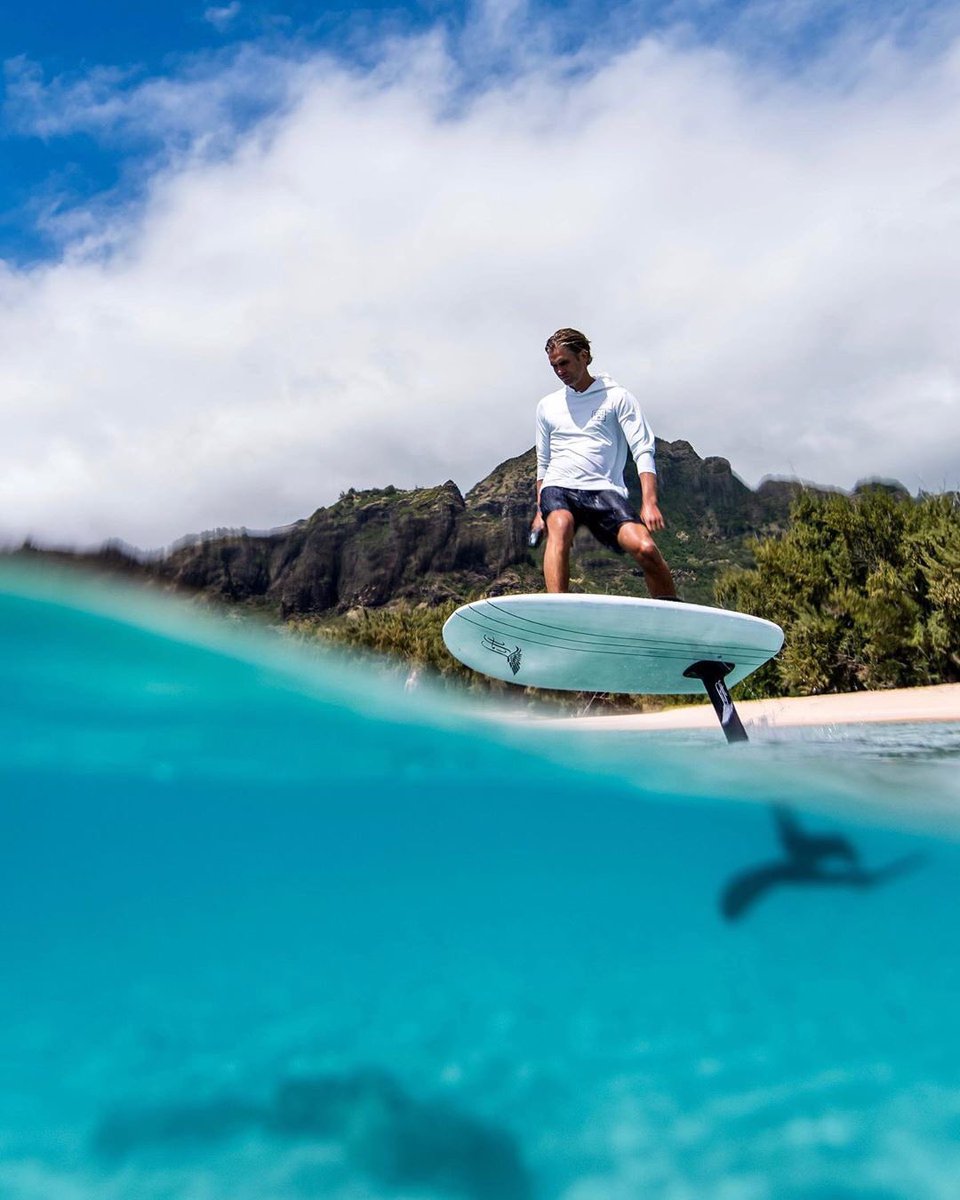 nauticflow's tweet image. eFoils | Toys ♥️
-
-
-
#lovingtheocean #efoil #efoiling #efoils #electricdevice #gadgets #watertoys #toys #efoilexperience #hydrofoil #surf #surfing #yachtsupplies #luxurydesing #superyachts #superyachtslife #superyachtcaptain #siperyachtlifestyle #luxury