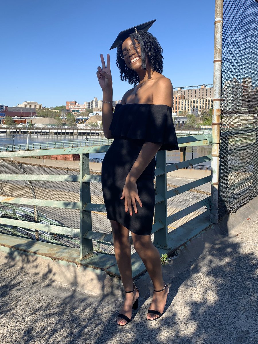 jaeshawn_'s tweet photo. Today should’ve been graduation day. These are in no way the pictures I wanted to take. I’m missing my family &amp; friends but hey I did it, I graduated 🎉. I’m officially class of 2020 from @KeystoneCollege #KCGrad2020 https://t.co/0q8OzuOgNT