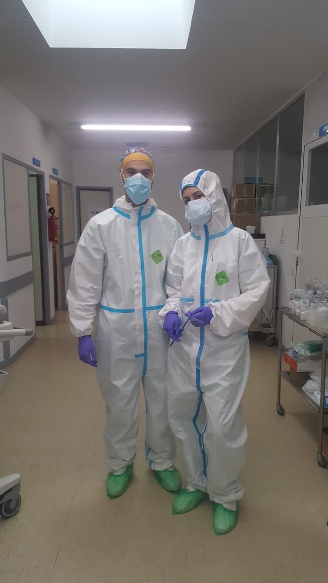 AlbaceteBPSAD's tweet photo. Javier Losa, albaceteño y fiel abonado del Alba, lucha contra el #Covid_19 como enfermero desde la UCI de Cuenca. 
Él, junto a su pareja María, sanitaria también, protagonizan nuestro #AplausoSanitario 👏🏻👏🏻👏🏻👏🏻👏🏻👏🏻

¡Gracias por vuestro trabajo! https://t.co/rwbtym7p48