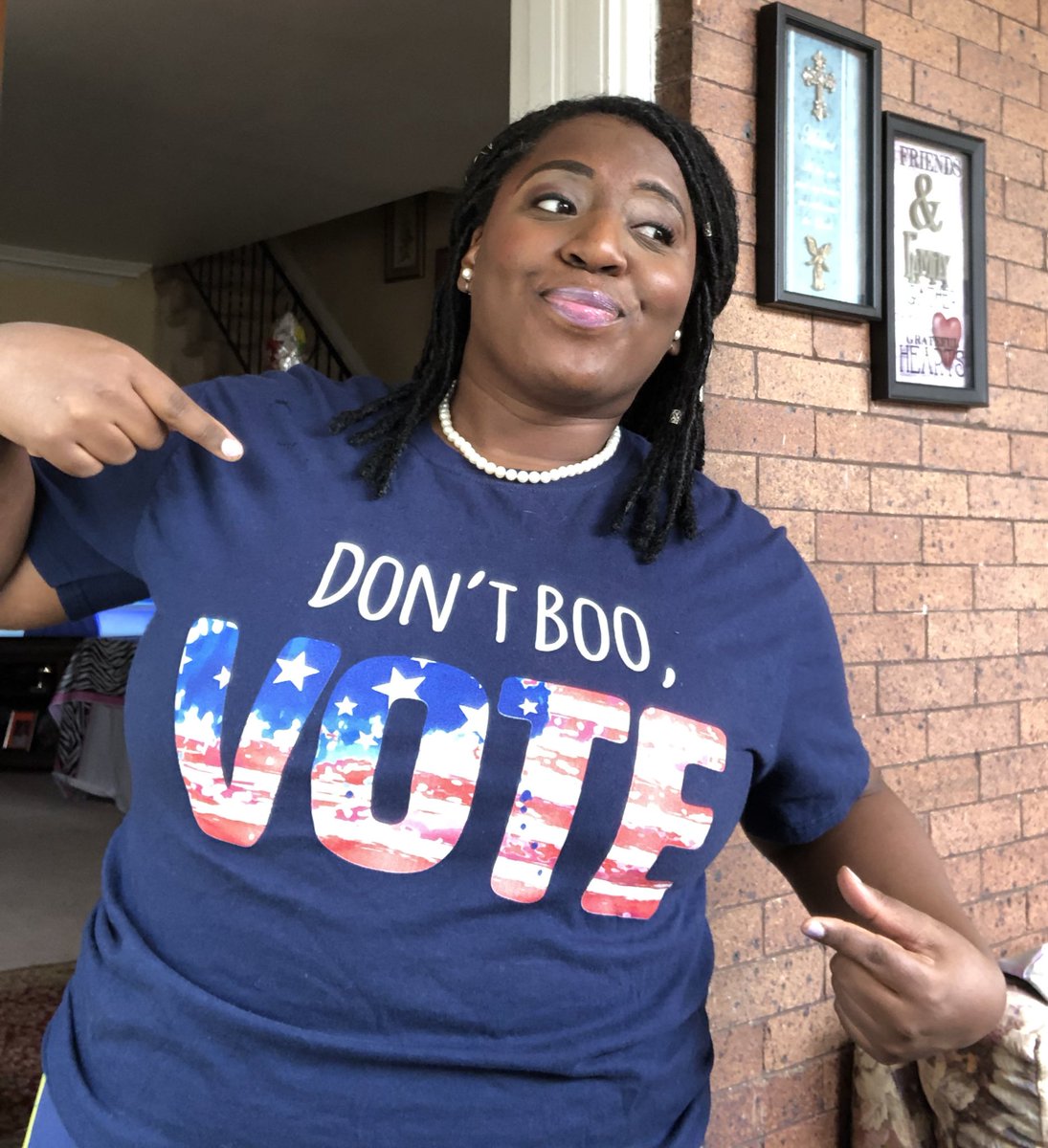 RepMcClinton's tweet photo. #SaturdayTODOLIST (AWAITING MY BALLOT) (JUST COMPLETED MY CENSUS!) 1. Request my mail in ballot: https://t.co/sYkWqnDFoc
2. Complete the US CENSUS: https://t.co/6VeosQZwmH
#DontBooVote #VoteByMail #Census2020 #PhillyCounts https://t.co/3jesT2EIr1