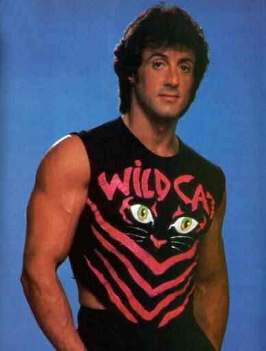 fotka iz mlađih dana kad sam blejao u bonafidesu i zlatnom papagaju

svuda naokolo kibicovao ženske i bio glavni kicoš

 prvi u gradu