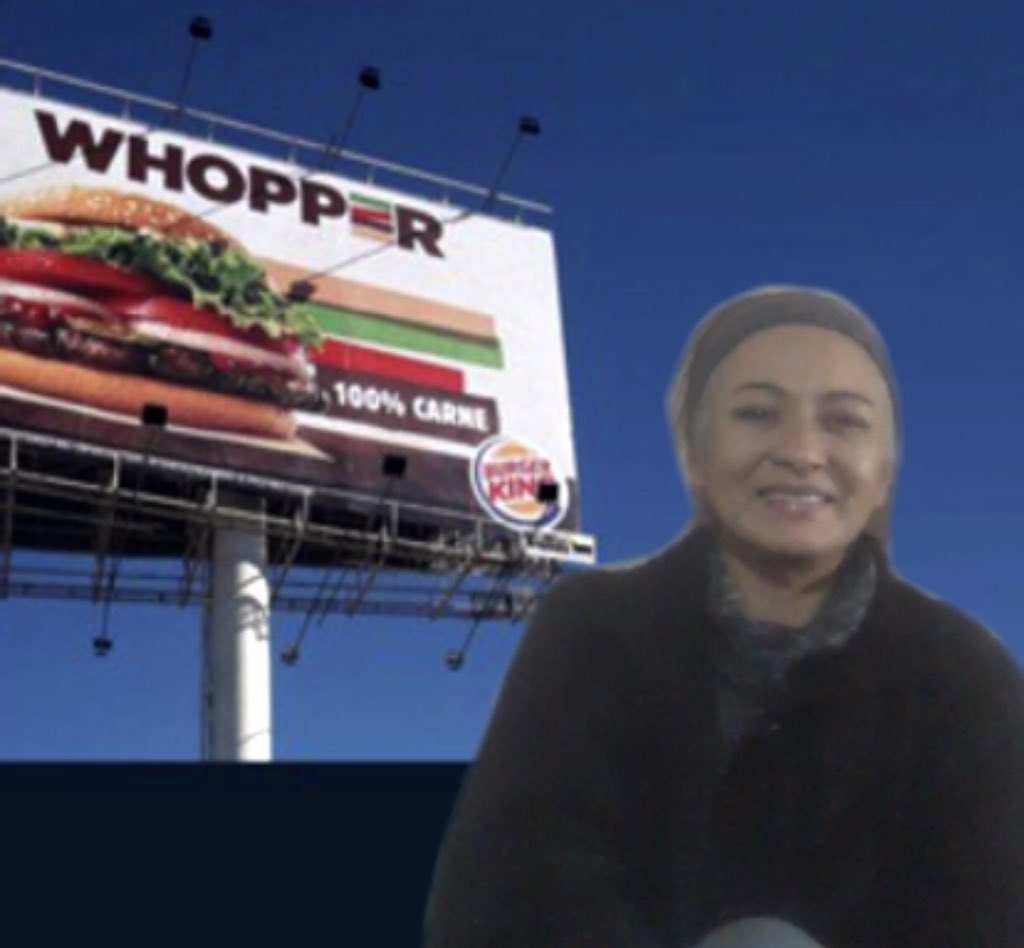trycy2001's tweet photo. @BurgerKingArg #Elreydelasvideollamadas quiero mi burger!! https://t.co/wDSeCXByGY