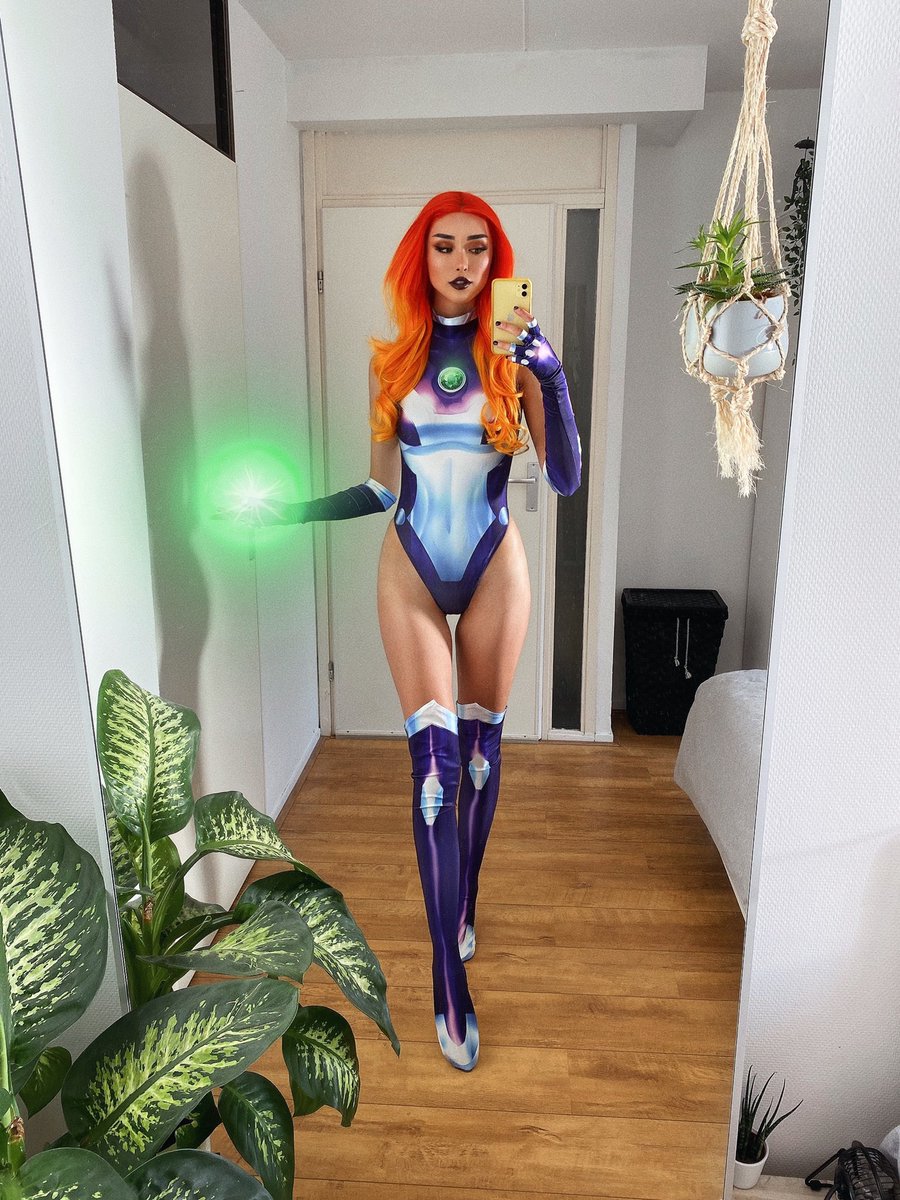 Starfire from Teen Titans  #dccomics