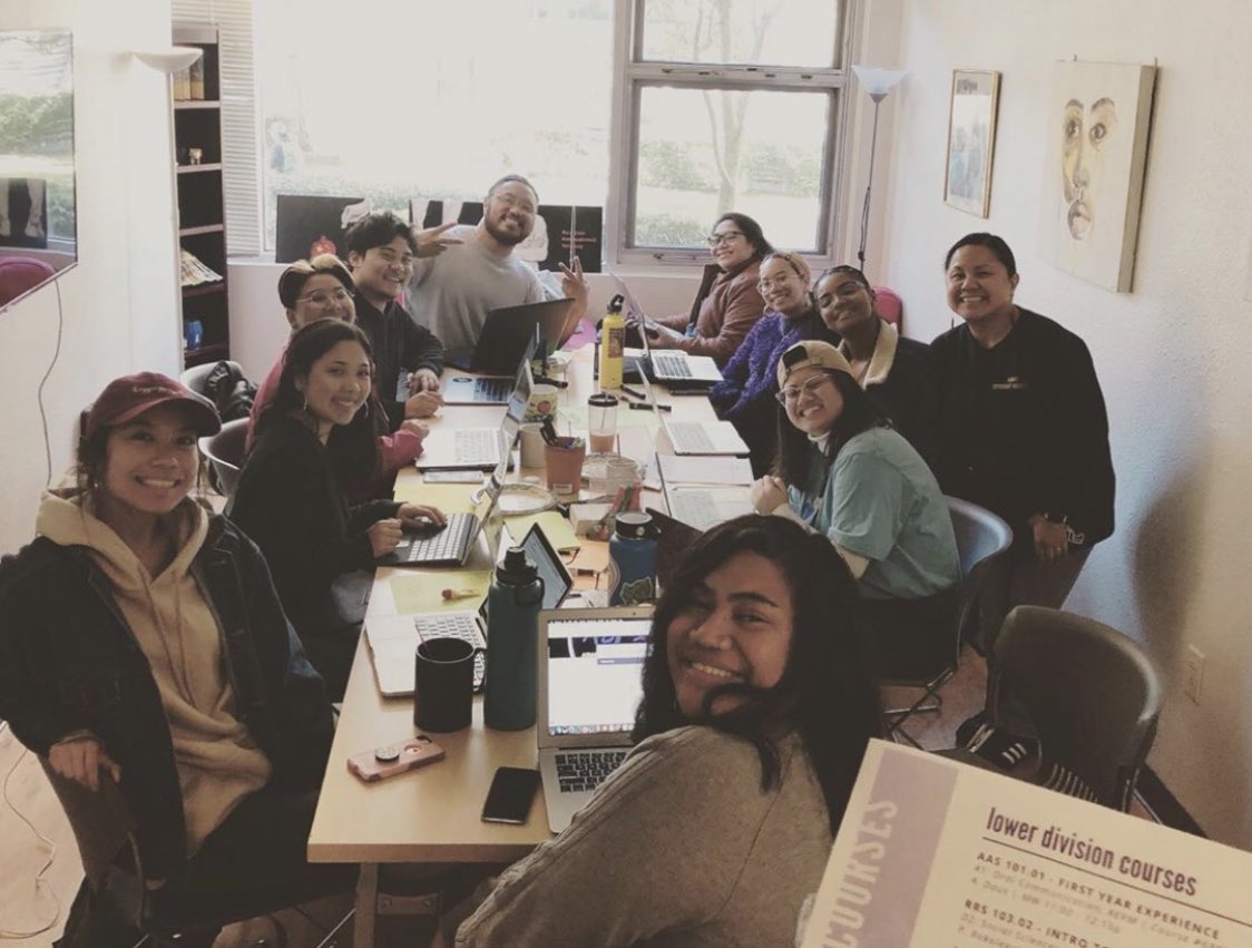 SFSUDECI's tweet photo. What makes #SFState / #SFSU a great place to be? Great students, staff, & faculty... along with engaging academic and campus events to help you connect to yourself and each other on campus or in virtual spaces. ππππβ¨ #SFSUBound #SFStateBound https://t.co/D0XXDhHFXa