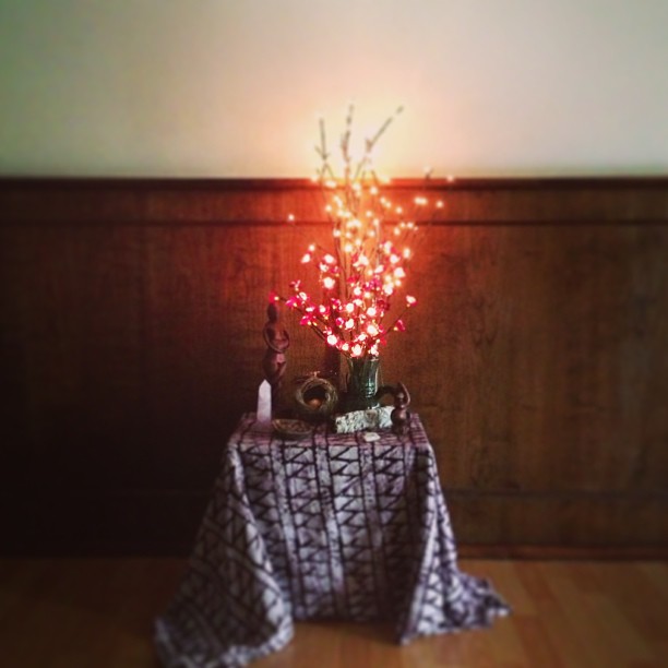 pomyoga's tweet photo. More than Brunch: Mother's Day Gathering at 7pm Sunday https://t.co/i6Pr2w8Vqh https://t.co/TyfTG2fd28
