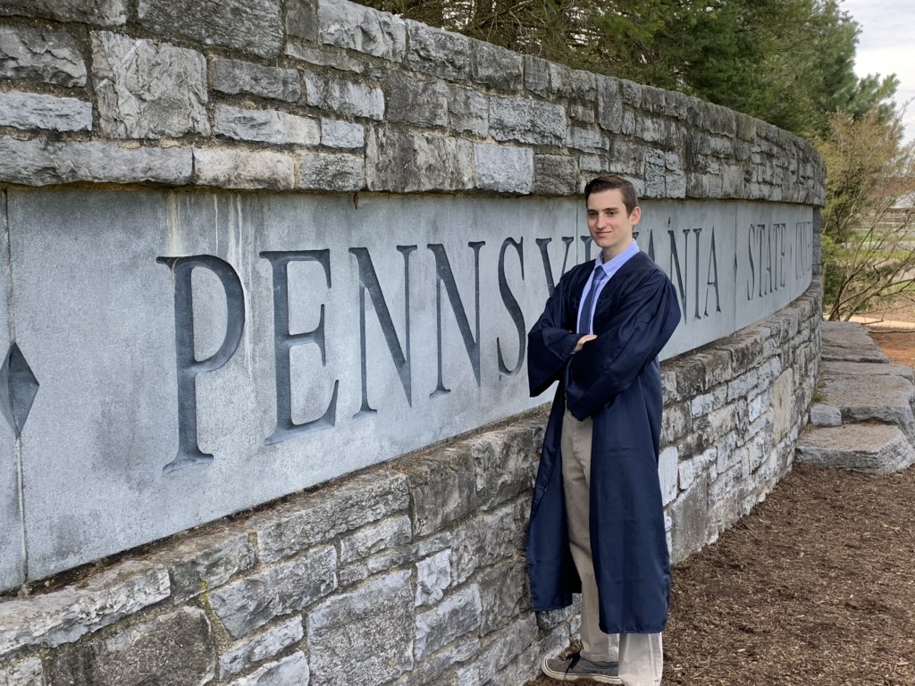 Alexa Dembek tweet media